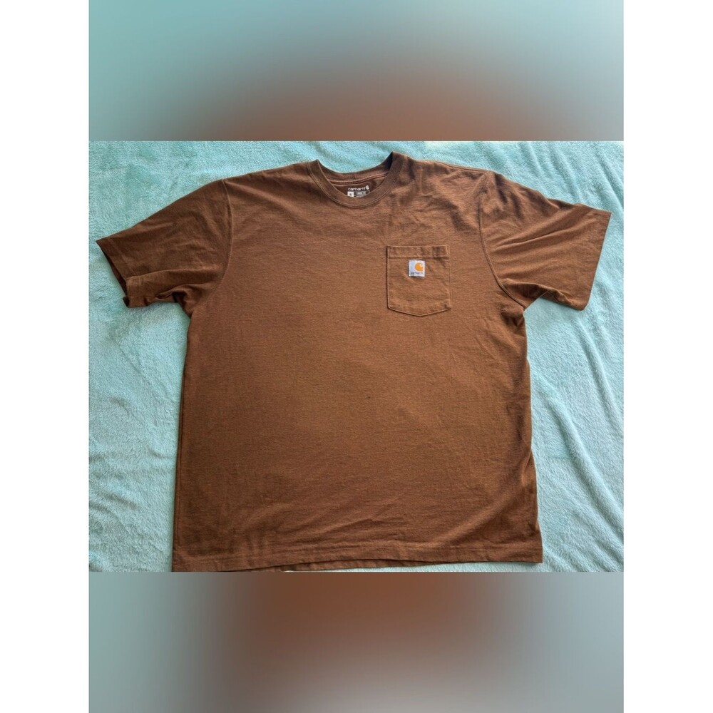 Carhartt Men's XL Chest Pocket Tee in Brown